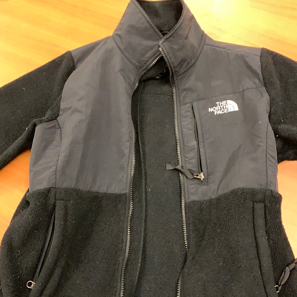 North face black Denali jacket size small